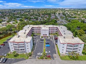4000 NW 44th Ave 203, Lauderdale Lakes FL 33319