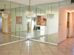 9370 Sunrise Lakes Blvd 203, Sunrise FL 33322