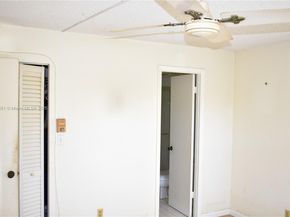 9370 Sunrise Lakes Blvd 203, Sunrise FL 33322