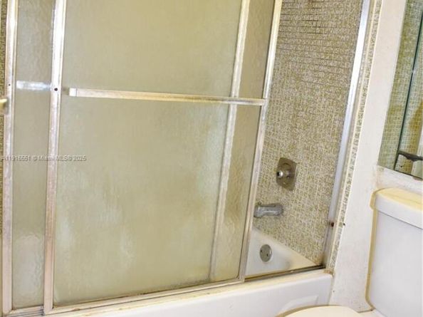 9370 Sunrise Lakes Blvd 203, Sunrise FL 33322