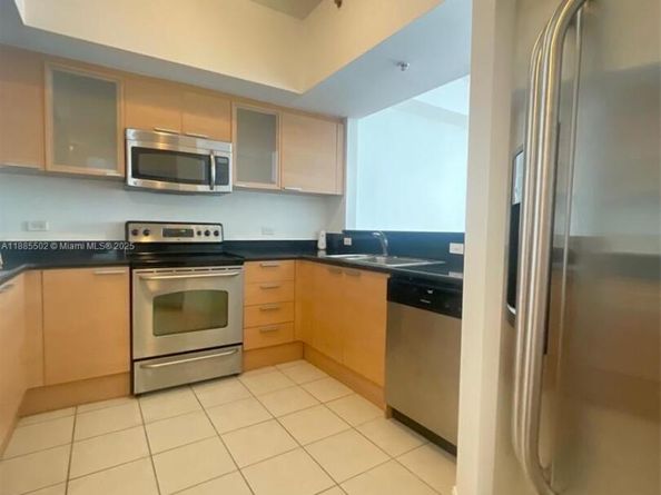 Undisclosed Address #A11885502, Hollywood FL 33020