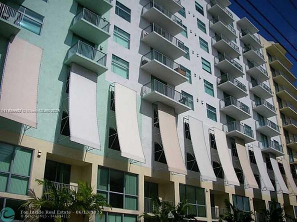 Undisclosed Address #A11885502, Hollywood FL 33020