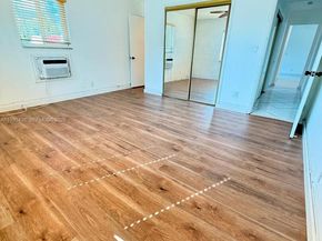 2458 Plunkett St, Hollywood FL 33020