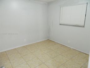 1255 NW 27th Ave, Fort Lauderdale FL 33311