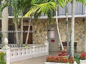 2831 Somerset Dr 206, Lauderdale Lakes FL 33311
