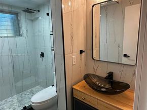2624 NE 30th Pl 101B, Fort Lauderdale FL 33306
