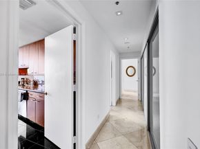 808 E Brickell Key Dr 2104, Miami FL 33131