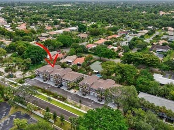 1563 NW 94th Way 09, Coral Springs FL 33071