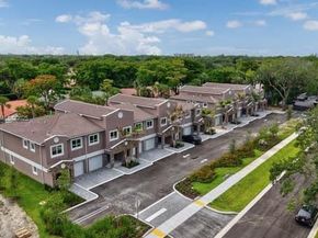 1563 NW 94th Way 09, Coral Springs FL 33071