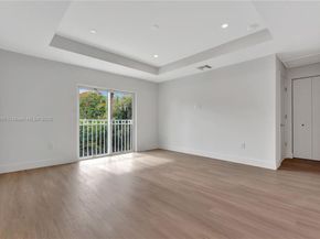 1563 NW 94th Way 09, Coral Springs FL 33071