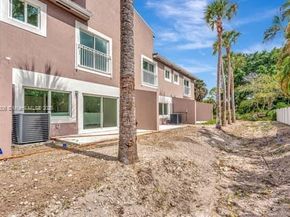 1563 NW 94th Way 09, Coral Springs FL 33071
