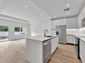 1563 NW 94th Way 09, Coral Springs FL 33071