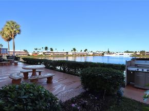 900 SW 11th Ave C, Hallandale Beach FL 33009