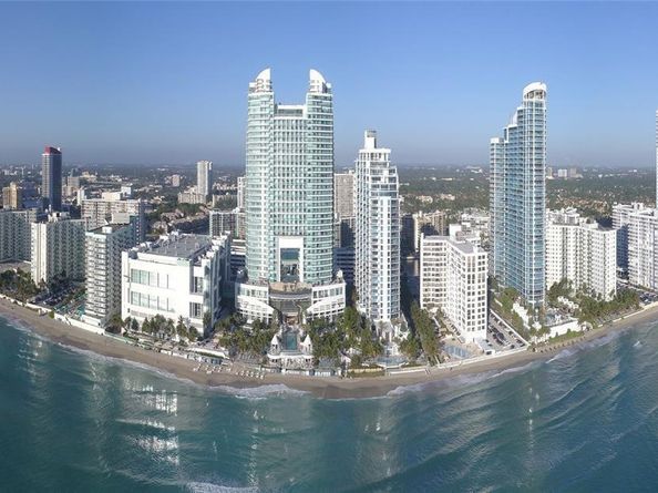 900 SW 11th Ave C, Hallandale Beach FL 33009