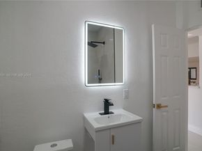 315 NW 127th St, North Miami FL 33168