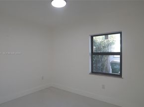 315 NW 127th St, North Miami FL 33168