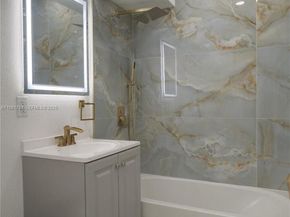 315 NW 127th St, North Miami FL 33168