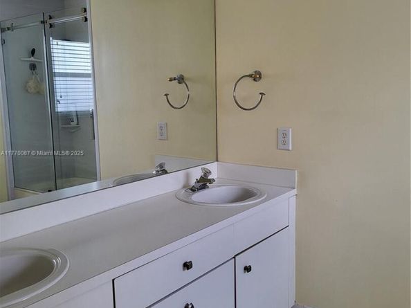 14144 SW 149th Pl, Miami FL 33196