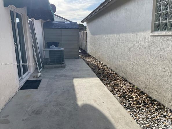 14144 SW 149th Pl, Miami FL 33196