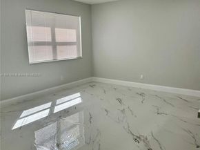 1130 SW 47th Ave, Plantation FL 33317