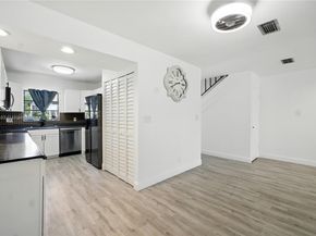 9074 NW 35th Pl, Sunrise FL 33351