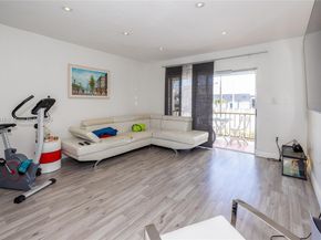 7823 Miller Dr C208, Miami FL 33155
