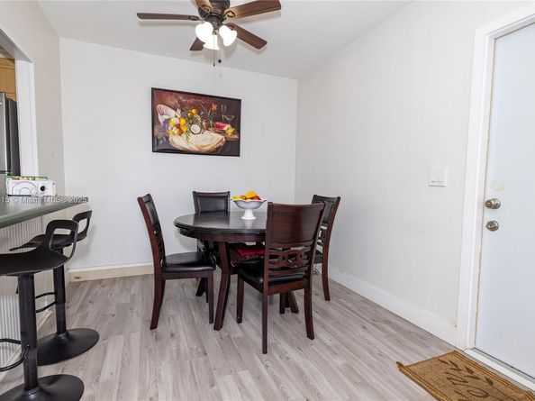 7823 Miller Dr C208, Miami FL 33155
