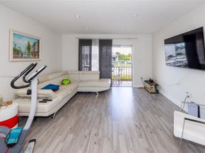 7823 Miller Dr C208, Miami FL 33155