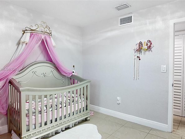 801 NW 172nd Ter, Miami Gardens FL 33169