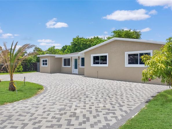 801 NW 172nd Ter, Miami Gardens FL 33169