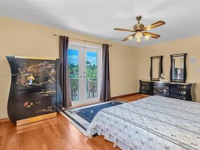 5309 Alton Rd, Miami Beach FL 33140