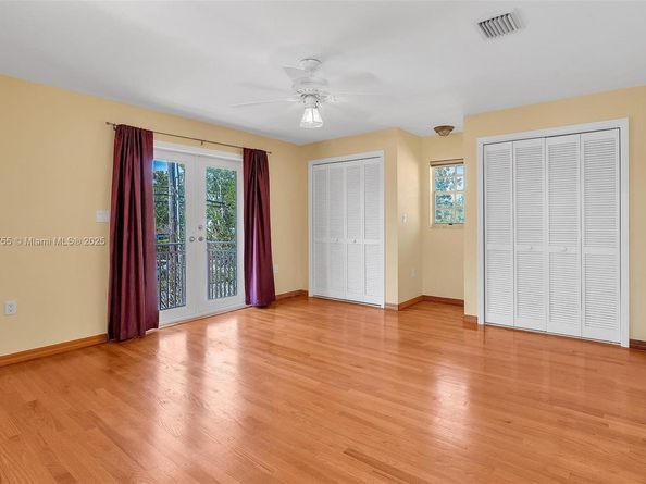 5309 Alton Rd, Miami Beach FL 33140