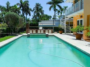 5309 Alton Rd, Miami Beach FL 33140