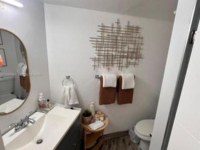 6955 NW 186th St F104, Hialeah FL 33015