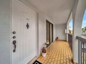 18224 Mediterranean Blvd 61706, Hialeah FL 33015