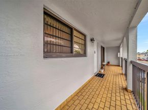 18224 Mediterranean Blvd 61706, Hialeah FL 33015