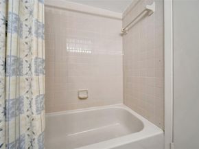 18224 Mediterranean Blvd 61706, Hialeah FL 33015