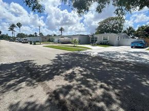 6582 NW 1st St, Margate FL 33063