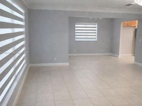 6582 NW 1st St, Margate FL 33063