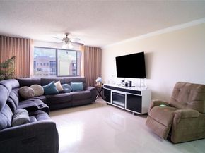 10133 NW 24th Pl 303, Sunrise FL 33322