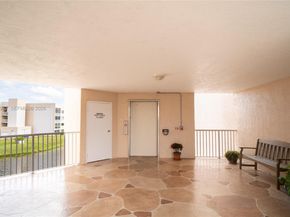 10133 NW 24th Pl 303, Sunrise FL 33322