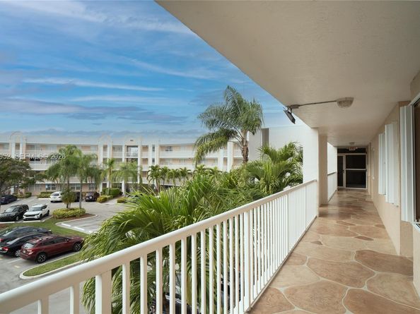 10133 NW 24th Pl 303, Sunrise FL 33322