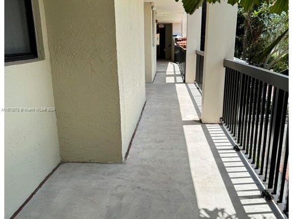 Undisclosed Address #A11573072, Oakland Park FL 33309