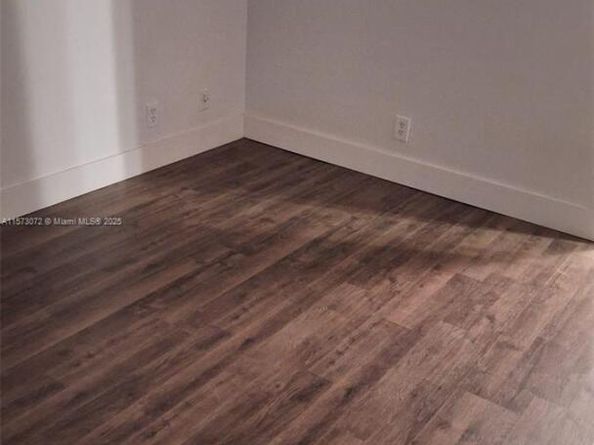 Undisclosed Address #A11573072, Oakland Park FL 33309