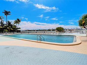 1200 West Ave 423, Miami Beach FL 33139