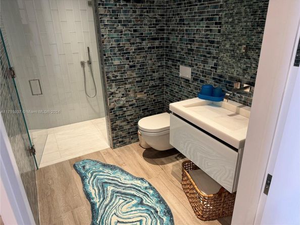 17901 Collins ave BC5, Sunny Isles Beach FL 33160