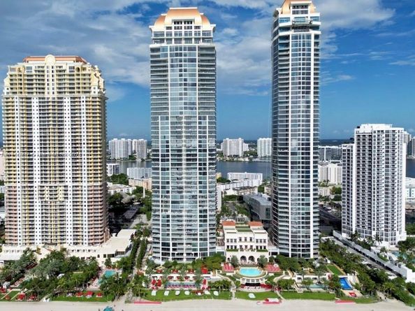 17901 Collins ave BC5, Sunny Isles Beach FL 33160