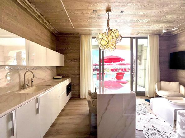 17901 Collins ave BC5, Sunny Isles Beach FL 33160