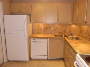 1881 Middle River Dr 605, Fort Lauderdale FL 33305