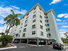 1881 Middle River Dr 605, Fort Lauderdale FL 33305